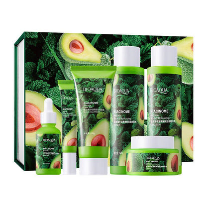 LovelyRLovely LovelyRLovely Avocado Elastic Moisturizi 100g 50g 20g 30ml 200ml 200ml LovelyRLovely Avocado Elastic Moisturizing Skin Care Set