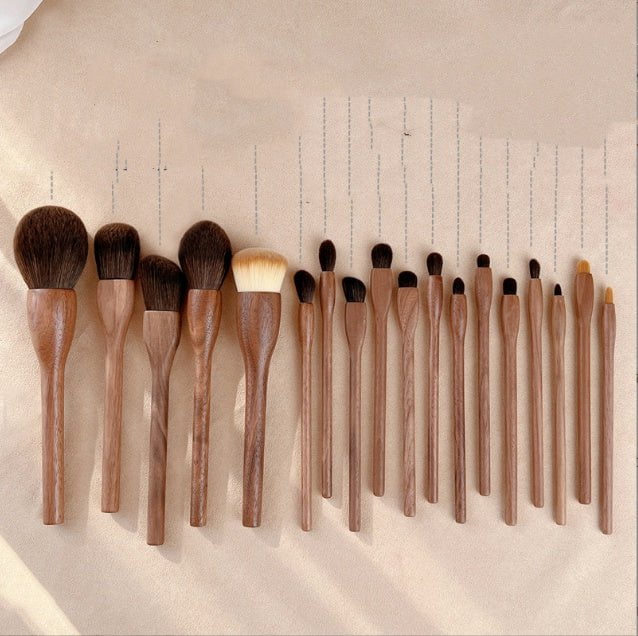 LovelyRLovely LovelyRLovely Black Walnut Makeup Brush 18sets of brushes LovelyRLovely Black Walnut Makeup Brush Set