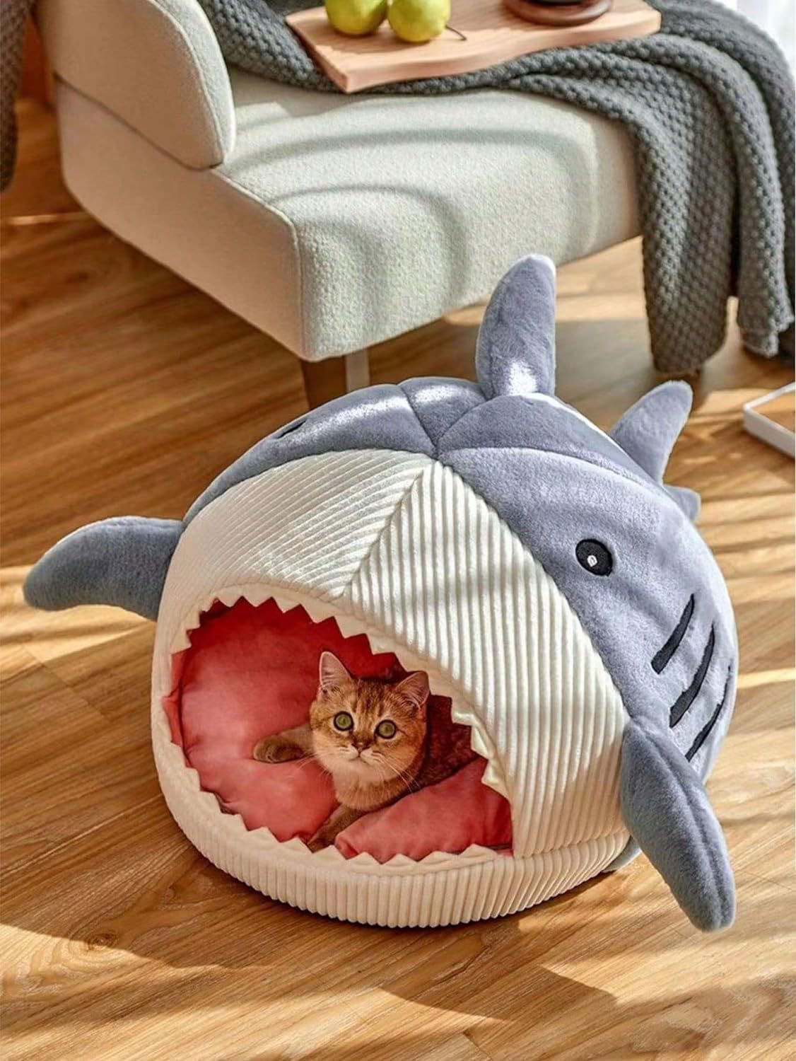 LovelyRLovely LovelyRLovely Cosy And Soft Hideout Shar LovelyRLovely Cosy And Soft Hideout Shark Cat Kennel