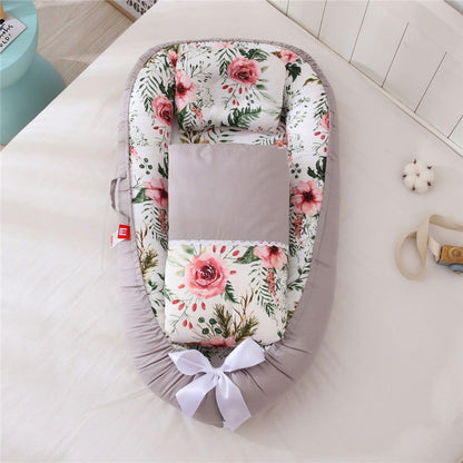 LovelyRLovely LovelyRLovely Cotton Breathable Folding A LovelyRLovely Cotton Breathable Folding Crib