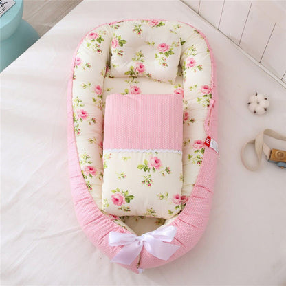 LovelyRLovely LovelyRLovely Cotton Breathable Folding C LovelyRLovely Cotton Breathable Folding Crib