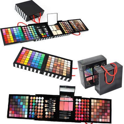 LovelyRLovely LovelyRLovely Deluxe Combination Makeup 1 LovelyRLovely Deluxe Combination Makeup Set