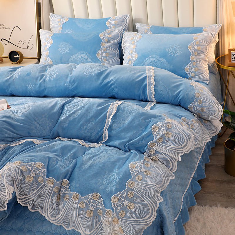 LovelyRLovely LovelyRLovely European Style Lace Velvet Photo Color / 7 Style / 1.5mFourpiece suit LovelyRLovely European Style Lace Velvet 4piece Duvet Set