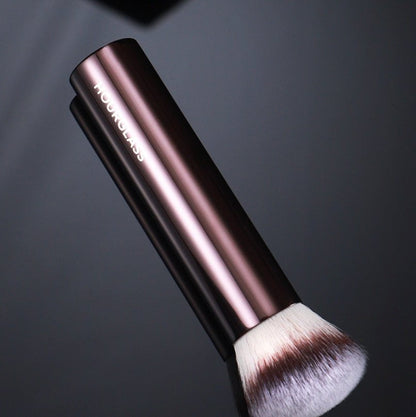 LovelyRLovely LovelyRLovely Inclined Flat Head Foundat Default LovelyRLovely Inclined Flat Head Foundation Makeup Brush