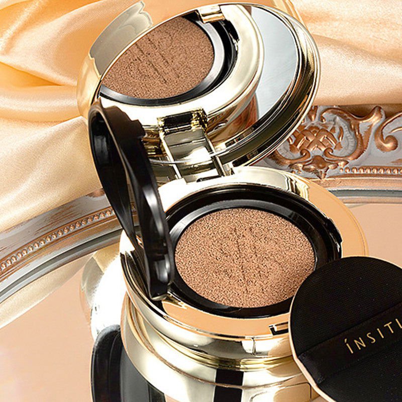 LovelyRLovely LovelyRLovely Lucky Gold Coin Air Cushio LovelyRLovely Lucky Gold Coin Air Cushion Foundation