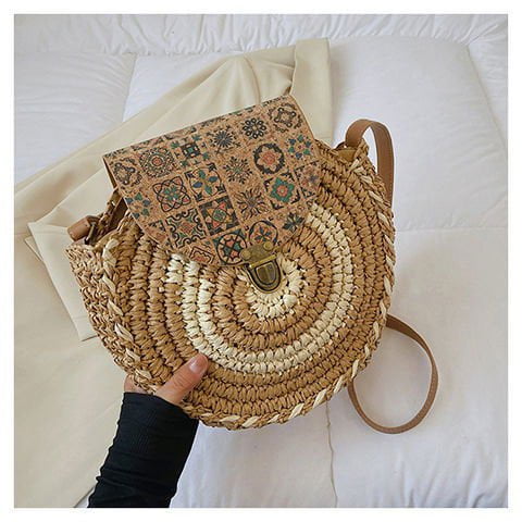 LovelyRLovely LovelyRLovely Straw-weaved Crossbody Bag Khaki / 25cmx25cm LovelyRLovely Straw-weaved Crossbody Bag